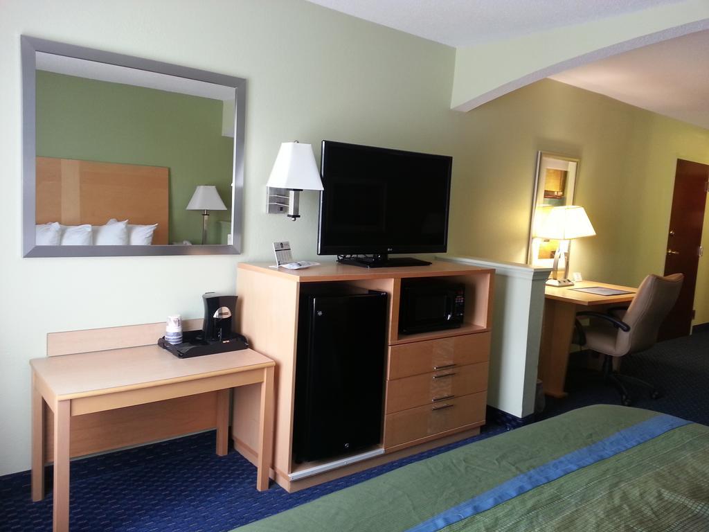 Park Inn By Radisson Albany Luaran gambar