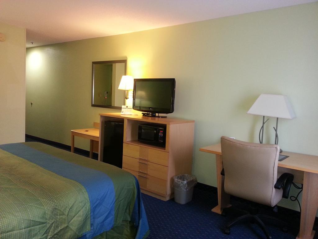 Park Inn By Radisson Albany Bilik gambar